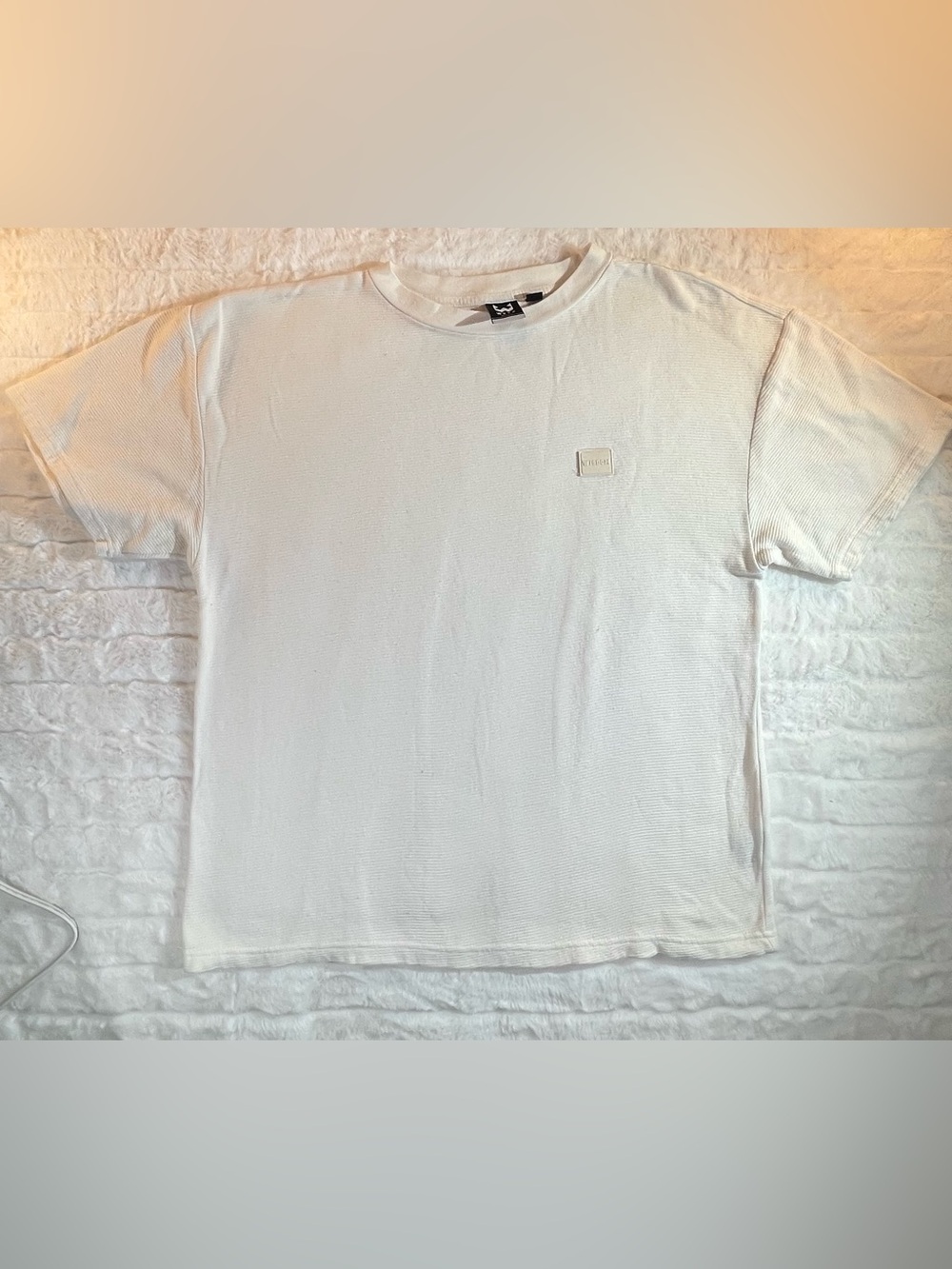 WXYZ MFG CO. White Textured Short Sleeve Streetwear Tee - Size Large